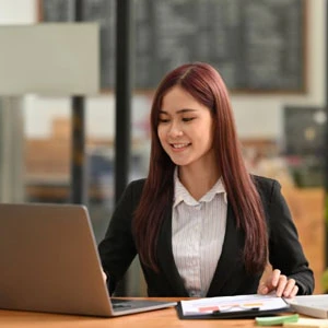 Chị Lê Ngọc Mai