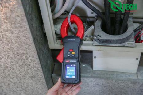 Ampe kìm đo điện trở đất UNI-T UT278C